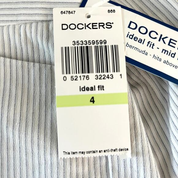 Dockers Womens Shorts 4 Ideal Fit Mid Rise Metro Bermuda Stripes New - Picture 6 of 11